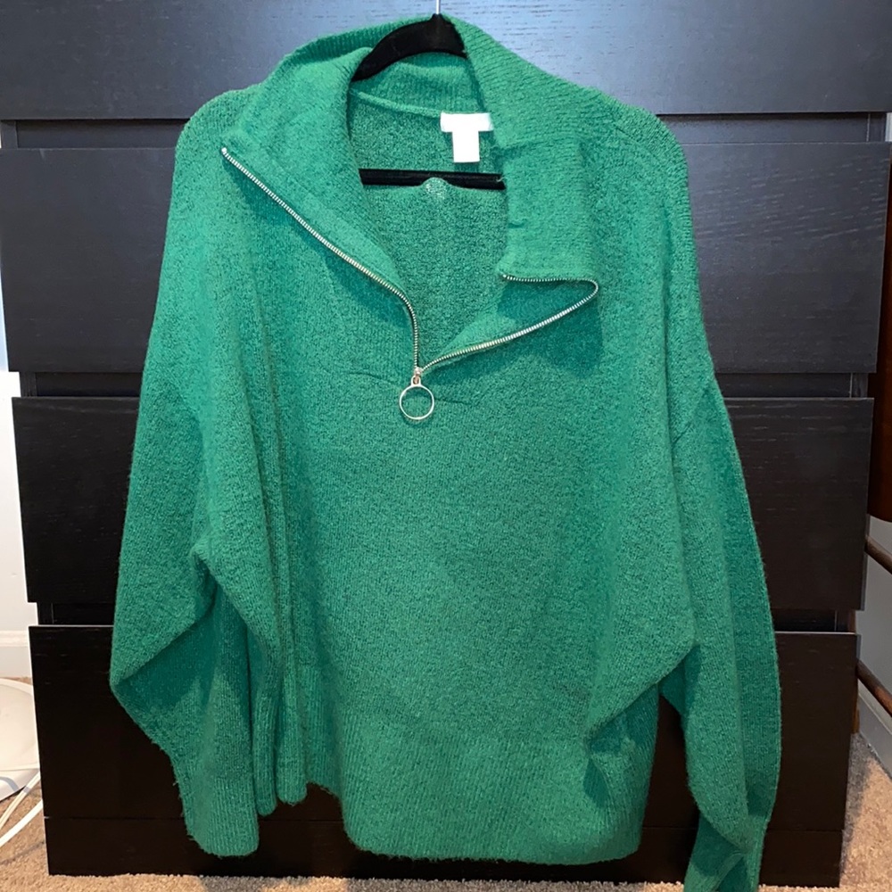 H&M sweater